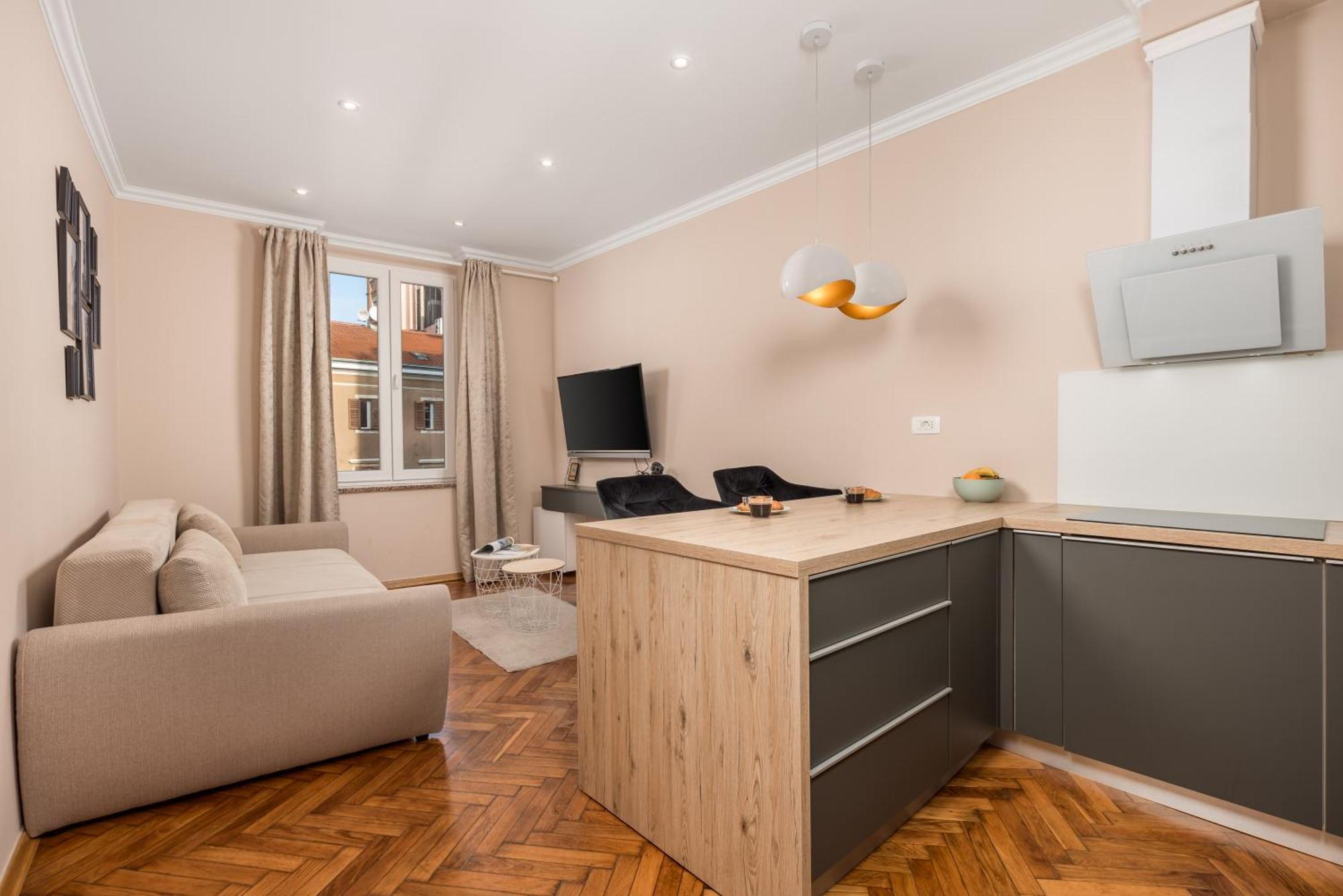 Apartments Neo Рийека Екстериор снимка
